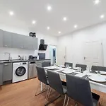 Monteurwohnung-in-villa-8-betten-wlan-tv-einbaukueche-ahrensburg-zentrum-naehe-hamburg-agrp1201 * Ahrensburg