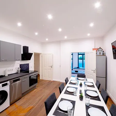 Monteurwohnung-in-villa-8-betten-wlan-tv-einbaukueche-ahrensburg-zentrum-naehe-hamburg-agrp1201 Appartamento