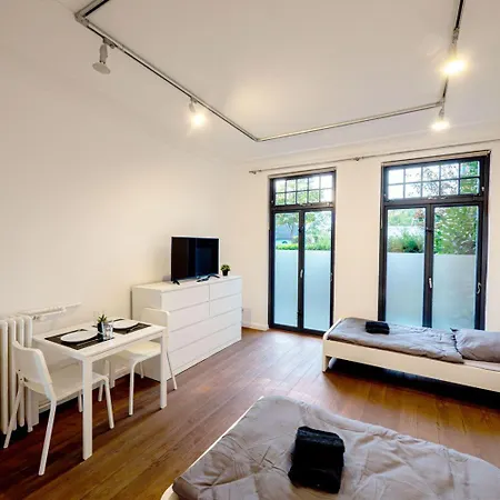 Appartamento Monteurwohnung-in-villa-8-betten-wlan-tv-einbaukueche-ahrensburg-zentrum-naehe-hamburg-agrp1201 *