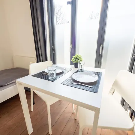 Appartamento Monteurwohnung-in-villa-8-betten-wlan-tv-einbaukueche-ahrensburg-zentrum-naehe-hamburg-agrp1201 *
