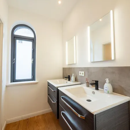 Appartement Monteurwohnung-in-villa-8-betten-wlan-tv-einbaukueche-ahrensburg-zentrum-naehe-hamburg-agrp1201 *